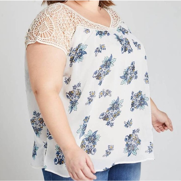 Lane Bryant Tops - Lane Bryant Crochet Top White Floral Sheer Size 20